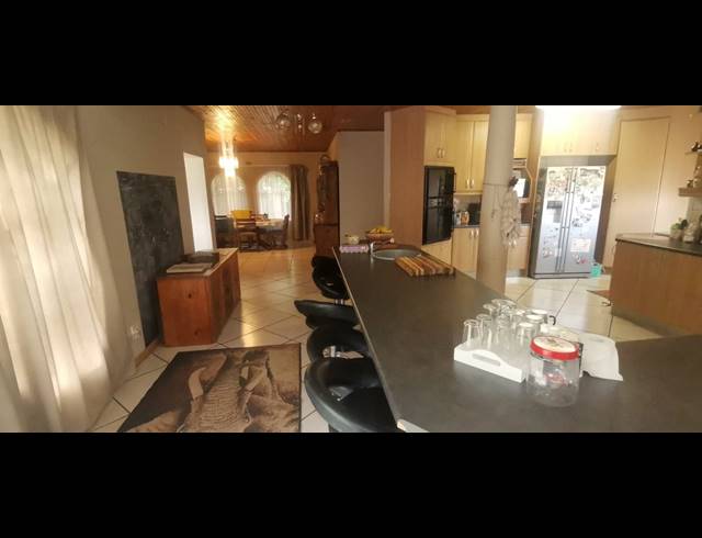 4 BEDROOM HOUSE FOR SALE IN BERGSIG